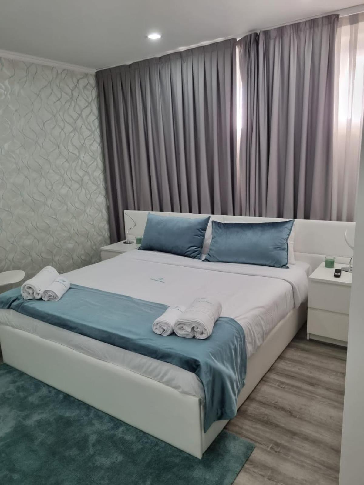 Mikaela Guest House オディヴェーラス エクステリア 写真